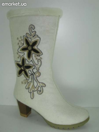 Зимние валенки, новые модели 2012